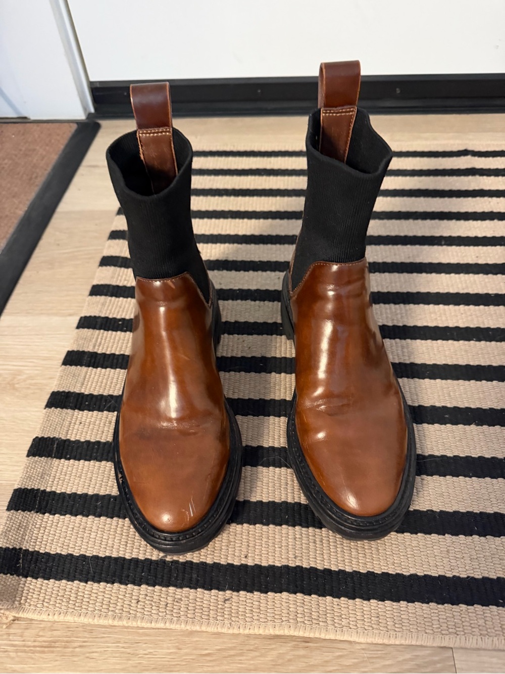 Loeffler Randall Women’s Brown Leather Chelsea Boots w/ Black Knit Shaft SZ6.5